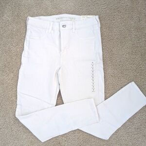 Women's American Eagle Jeans